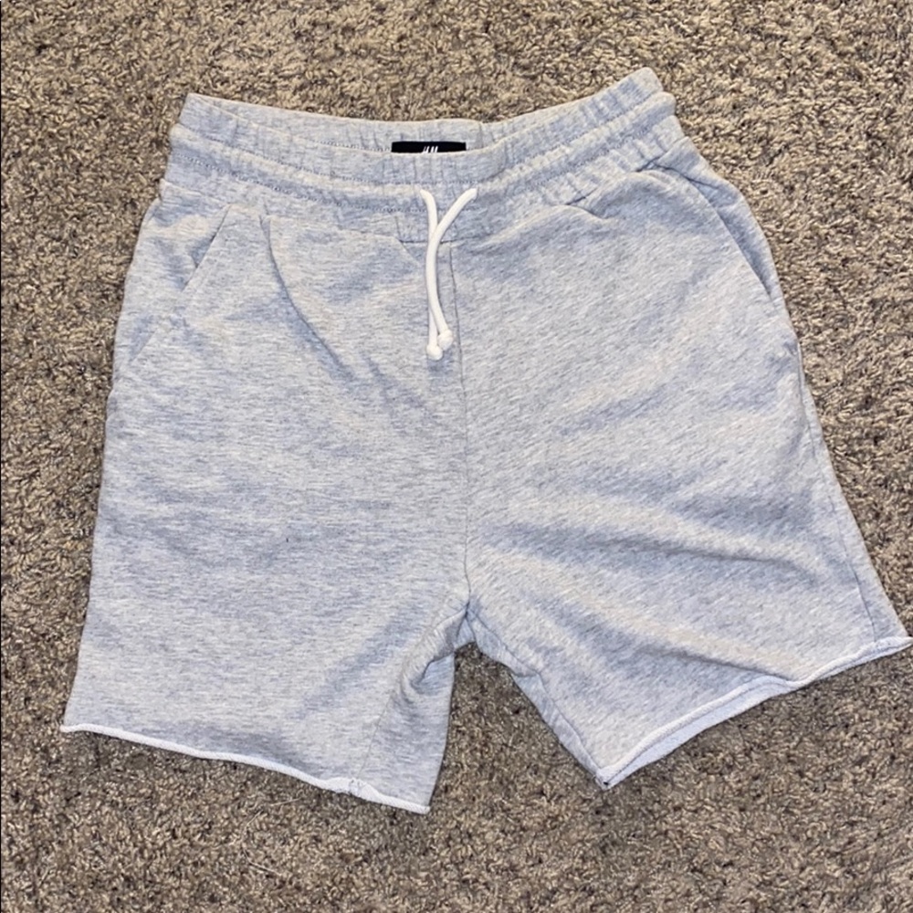 H&M - Small - Gray Grey Cloth Shorts